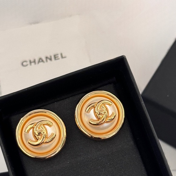 CHANEL Jewelry - CHANEL 2024 Metal Resin Gold + Pearly White Stud Earrings - NEW *Runway*